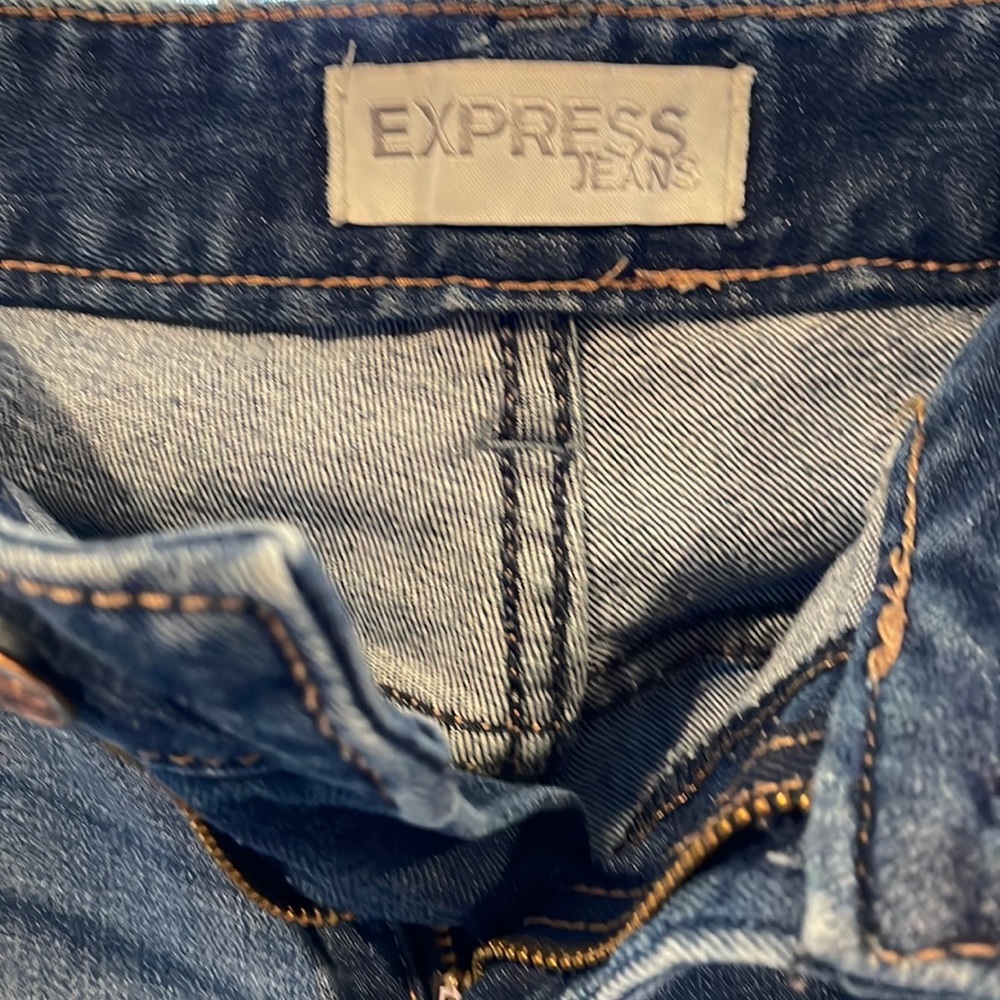 Express ankle jeans size 6 gently worn